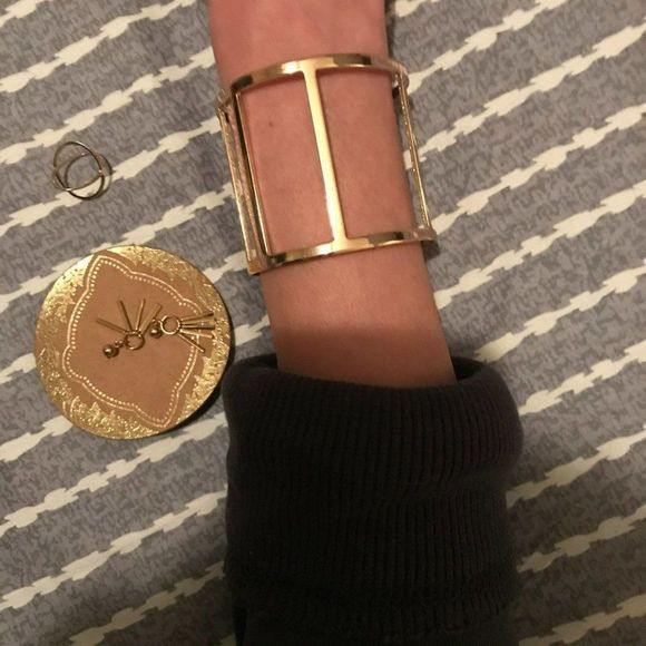 Francesca's Women's Gold Post Dangle Earrings & Fashion Jewelry Cuff Bracelet - Picture 11 of 12